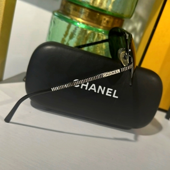Chanel Crystal 4121-B 126/87 56-14-130mm Aviator Sunglasses with Case & COA - Picture 6 of 6